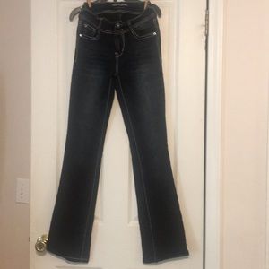 Wallflower jeans like new